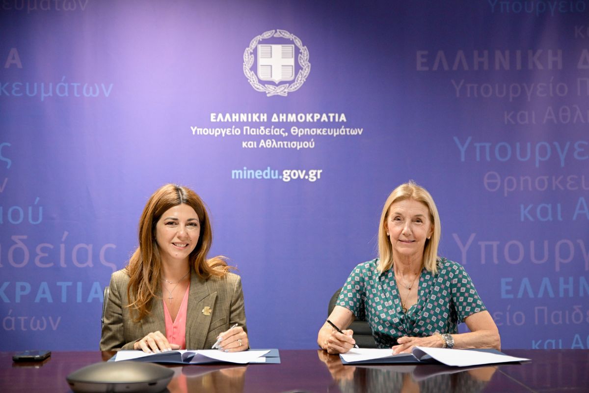 Υπογραφή Μνημονίου Συνεργασίας μεταξύ του Μαζί για το Παιδί και του Υπουργείου Παιδείας, Θρησκευμάτων & Αθλητισμού Υπογραφή Μνημονίου Συνεργασίας μεταξύ του Μαζί για το Παιδί και του Υπουργείου Παιδείας, Θρησκευμάτων & Αθλητισμού