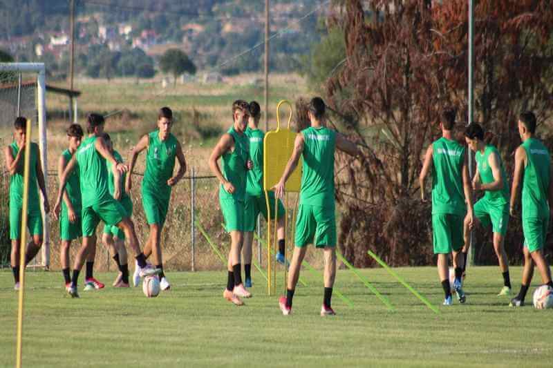 Super League 2: Το μέχρι στιγμής ρόστερ του Πανθρακικού ! Σε ποιές θέσεις υπάρχουν κενά και που είναι πλήρης Super League 2: Το μέχρι στιγμής ρόστερ του Πανθρακικού ! Σε ποιές θέσεις υπάρχουν κενά και που είναι πλήρης