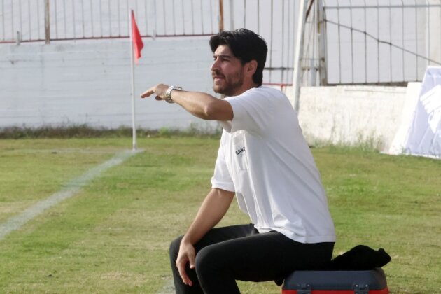 Super League 2: Τον περσινό προπονητή του ΑΟΞ Άγγελο Χασιώτη έκλεισε ο Πανθρακικός για να αναλάβει τις τύχες της Κ19 της ομάδας Super League 2: Τον περσινό προπονητή του ΑΟΞ Άγγελο Χασιώτη έκλεισε ο Πανθρακικός για να αναλάβει τις τύχες της Κ19 της ομάδας