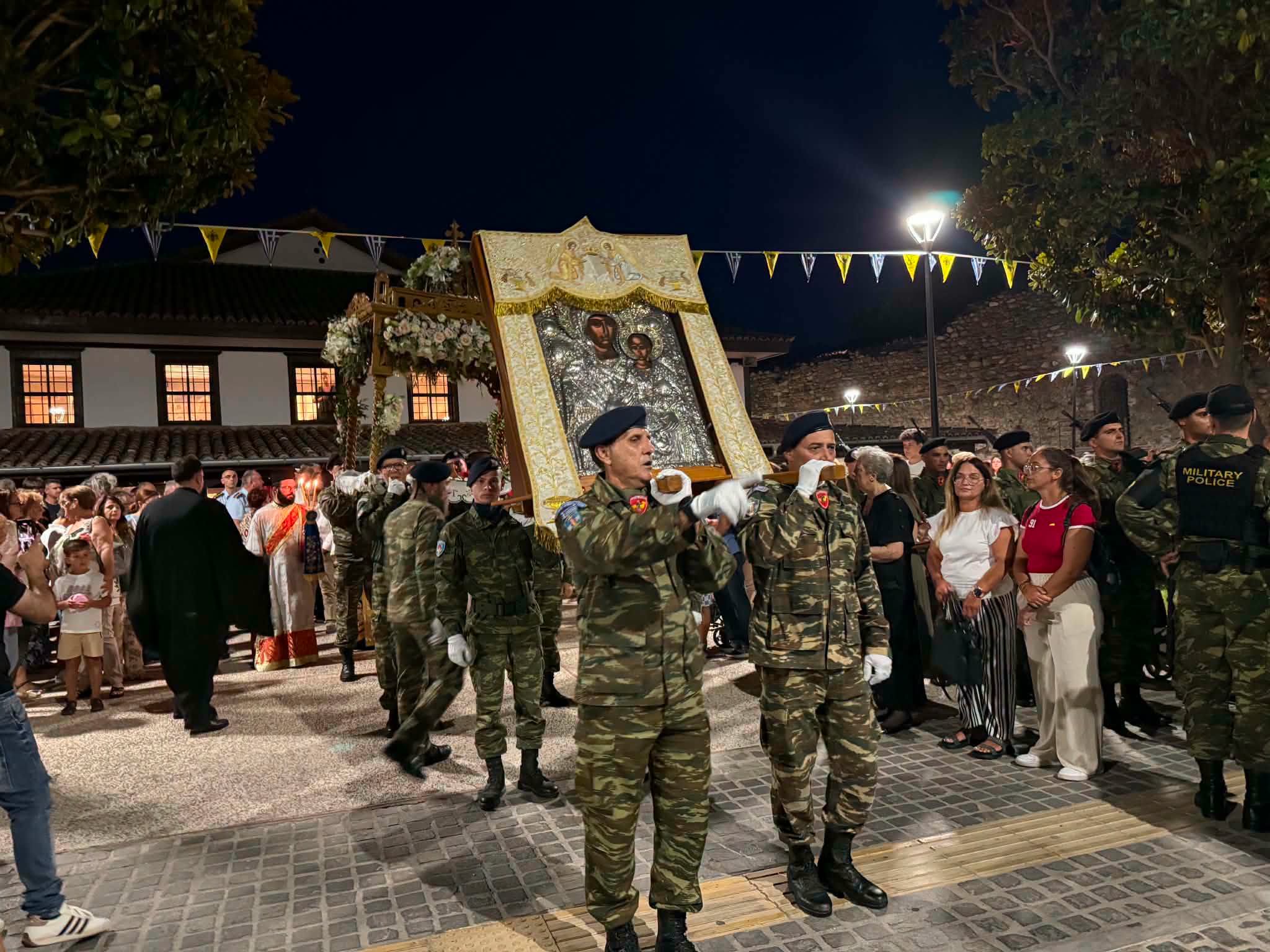 Κομοτηνή: Σε κλίμα κατάνυξης ο πανηγυρικός εσπερινός και τα εγκώμια της Θεοτόκου στον Ιερό Ναό Κοιμήσεως της Θεοτόκου (φωτος) Κομοτηνή: Σε κλίμα κατάνυξης ο πανηγυρικός εσπερινός και τα εγκώμια της Θεοτόκου στον Ιερό Ναό Κοιμήσεως της Θεοτόκου (φωτος)