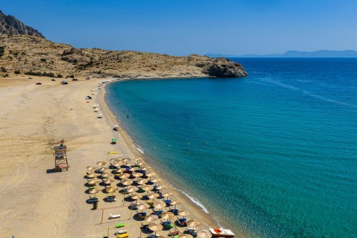 Ναυαγοσώστης έσωσε Ιταλίδα τουρίστρια στη Σαμοθράκη: «Την έβγαλαν στη στεριά σε ημιλιπόθυμη κατάσταση» Ναυαγοσώστης έσωσε Ιταλίδα τουρίστρια στη Σαμοθράκη: «Την έβγαλαν στη στεριά σε ημιλιπόθυμη κατάσταση»