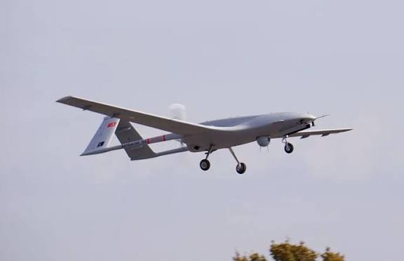 Νέα Τουρκική πρόκληση: Δύο UAV παραβίασαν τον ελληνικό εναέριο χώρο στο Αιγαίο Νέα Τουρκική πρόκληση: Δύο UAV παραβίασαν τον ελληνικό εναέριο χώρο στο Αιγαίο