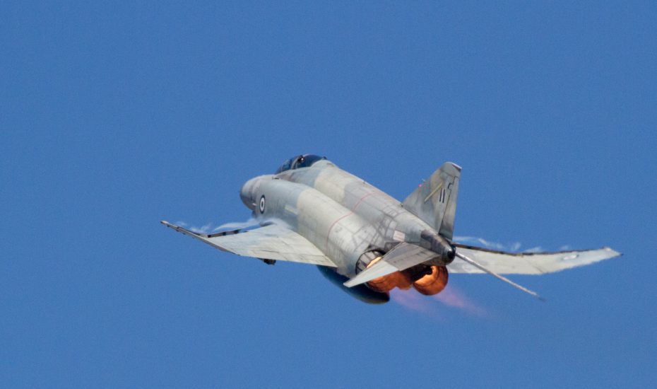 Συντριβή F-4: Τα 3 ερωτήματα και τα επαναλαμβανόμενα λάθη που σκοτώνουν