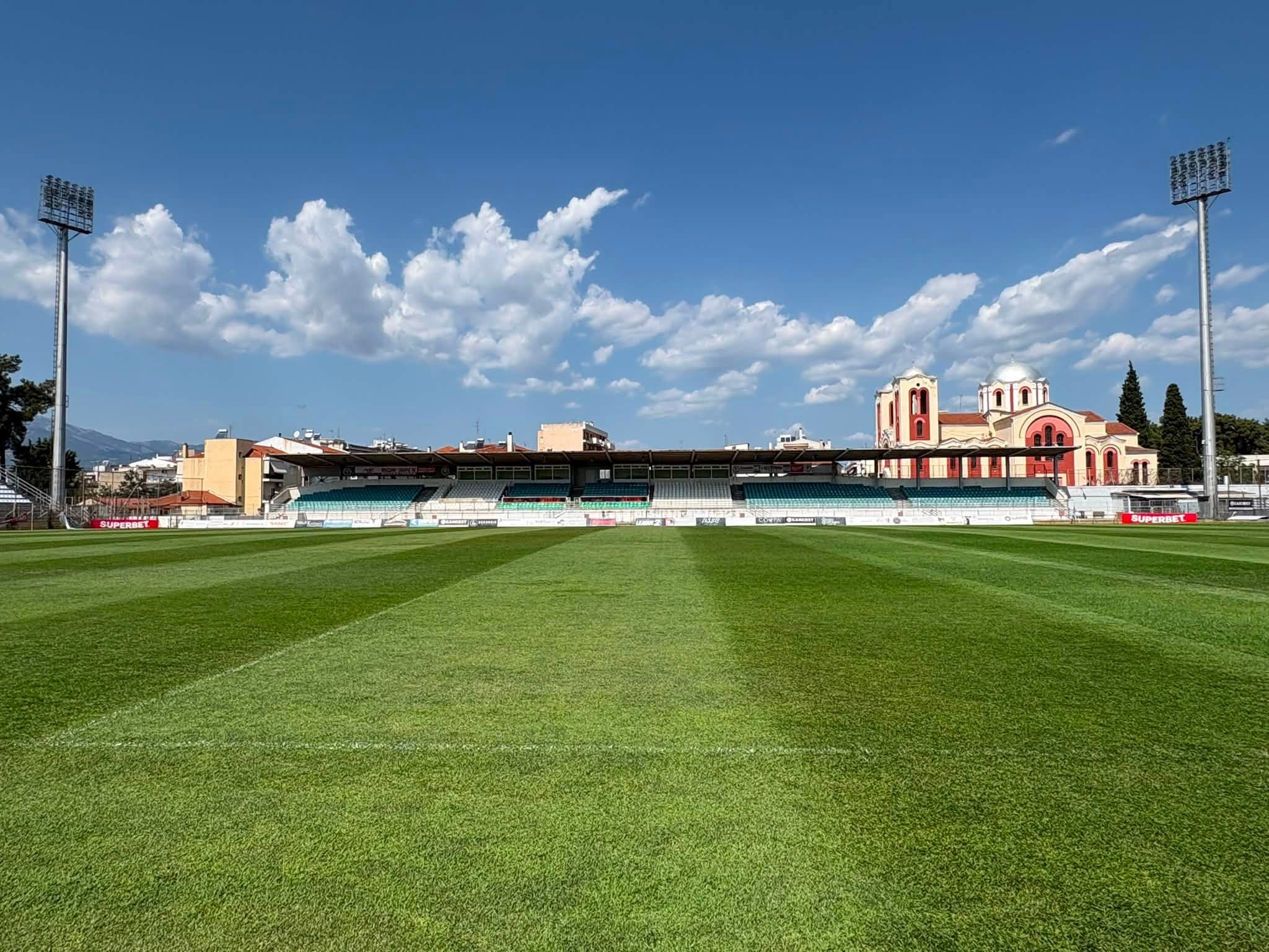 Super League 2: «Kαμπάνα» στον Πανθρακικό και τον πρόεδρό του Super League 2: «Kαμπάνα» στον Πανθρακικό και τον πρόεδρό του