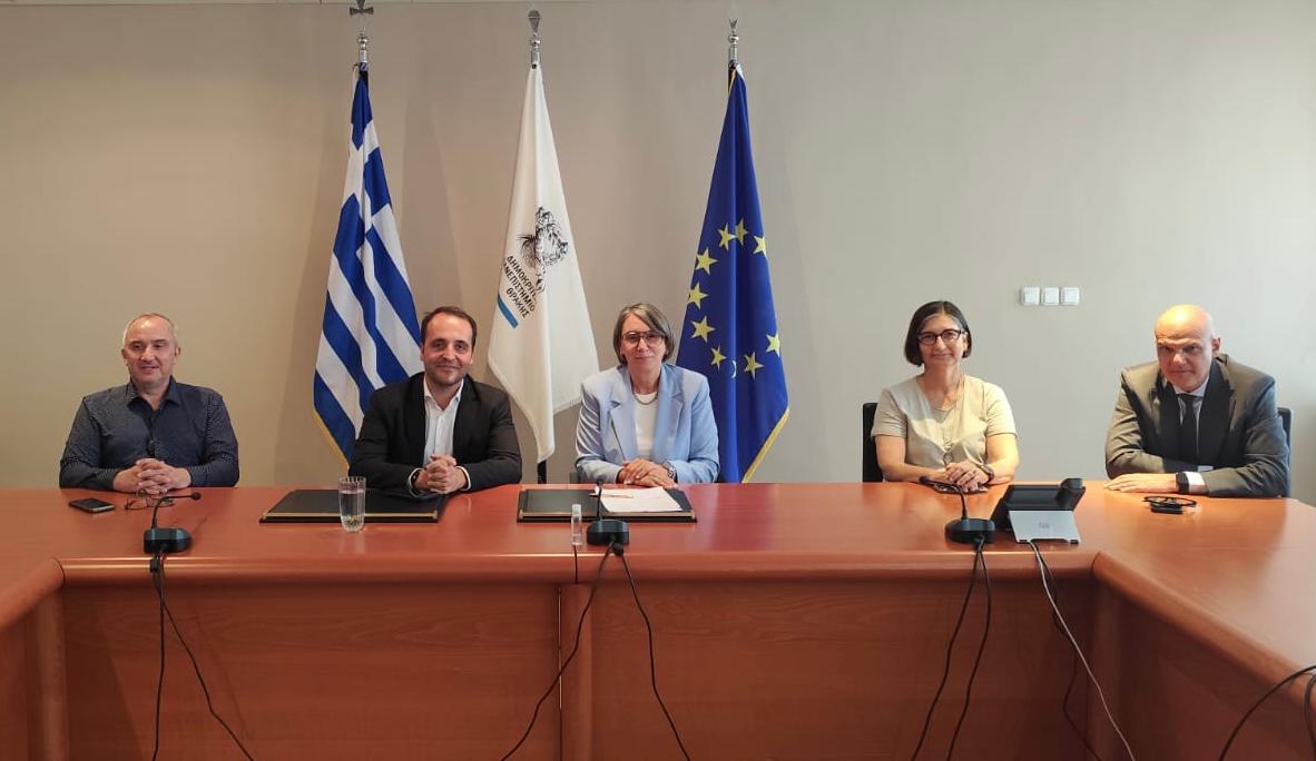 Περιοδεία του Υφυπουργού Ψηφιακής Διακυβέρνησης και Τεχνητής Νοημοσύνης Χρήστου Δερμεντζόπουλου στη Ροδόπη ενόψει της 90ής ΔΕΘ Περιοδεία του Υφυπουργού Ψηφιακής Διακυβέρνησης και Τεχνητής Νοημοσύνης Χρήστου Δερμεντζόπουλου στη Ροδόπη ενόψει της 90ής ΔΕΘ