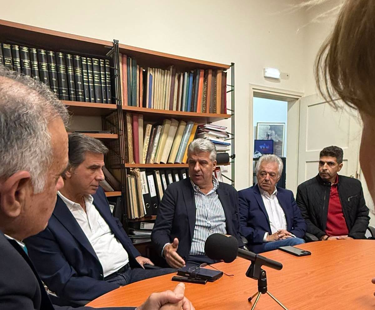 ΠΑΜΘ: Σύσκεψη εργασίας στη Σαμοθράκη για την αναπτυξιακή προοπτική του νησιού ΠΑΜΘ: Σύσκεψη εργασίας στη Σαμοθράκη για την αναπτυξιακή προοπτική του νησιού