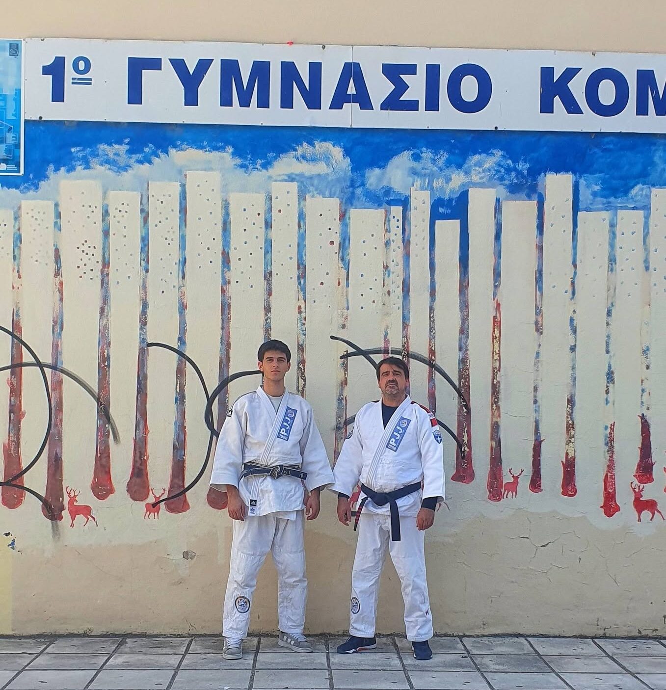 Σχολικές μονάδες της πόλης επισκέφτηκαν αθλητές και ο προπονητής του ΠΑΝΘΡΑΚΙΚΟΥ Α.Σ. ΖΙΟΥ- ΖΙΤΣΟΥ Κομοτηνής Σχολικές μονάδες της πόλης επισκέφτηκαν αθλητές και ο προπονητής του ΠΑΝΘΡΑΚΙΚΟΥ Α.Σ. ΖΙΟΥ- ΖΙΤΣΟΥ Κομοτηνής