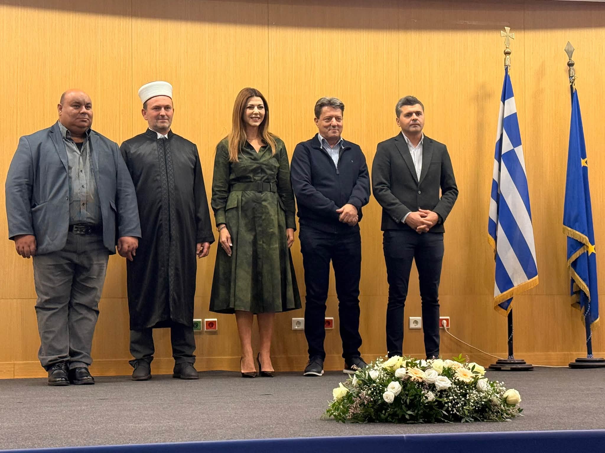 Επίσημη τελετή ορκωμοσίας των νέων Μουφτήδων Ξάνθης και Κομοτηνής, στο υπουργείο Παιδείας, Θρησκευμάτων και Αθλητισμού Επίσημη τελετή ορκωμοσίας των νέων Μουφτήδων Ξάνθης και Κομοτηνής, στο υπουργείο Παιδείας, Θρησκευμάτων και Αθλητισμού